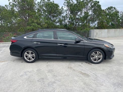 Used 2018 Hyundai Sonata SEL w/ Tech Package 02 image 8