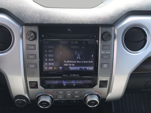 Used 2018 Toyota Tundra Limited w/ Limited Premium Package AWD/4WD image 6