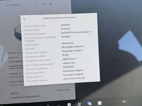 Used 2022 Tesla Model S image 4