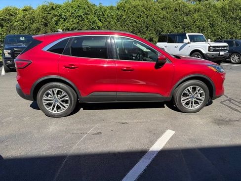 Used 2022 Ford Escape SEL AWD/4WD image 8
