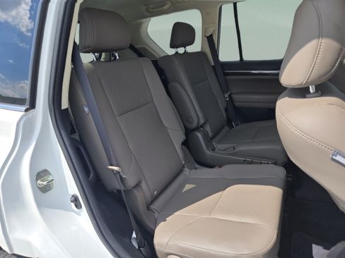 Used 2023 Lexus GX 460 Premium AWD/4WD image 30