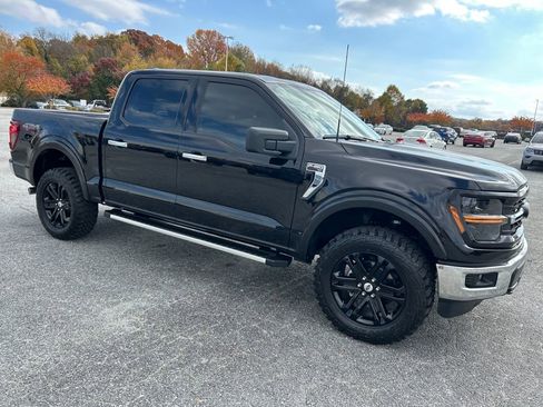 Used 2025 Ford F150 XLT w/ Equipment Group 301A Standard image 8