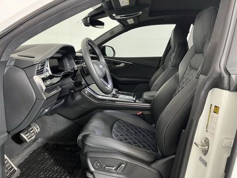 Used 2023 Audi SQ8 Prestige image 11