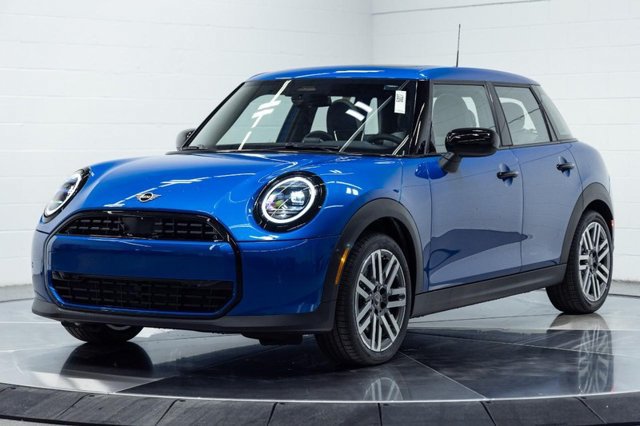 Certified 2026 MINI Cooper 4-Door Hardtop FWD image 6