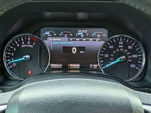 Used 2020 Ford Expedition XLT w/ Equipment Group 202A AWD/4WD image 27
