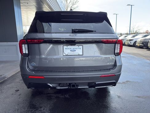 New 2026 Ford Explorer ST-Line image 5