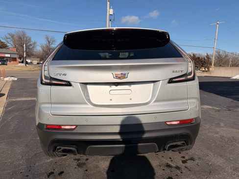 Used 2020 Cadillac XT4 Sport w/ Driver Awareness Package FWD image 4