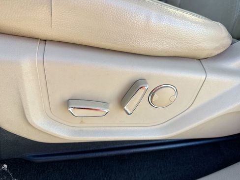 Used 2017 Ford F250 Lariat w/ Chrome Package image 14