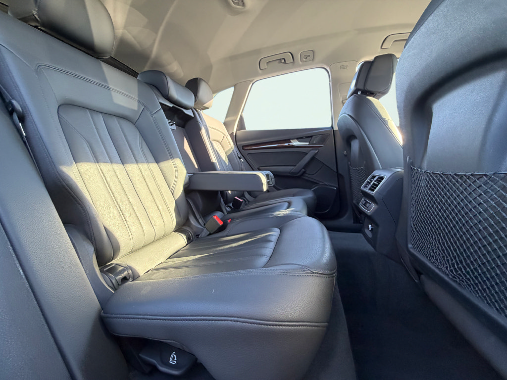 Used 2019 Audi Q5 2.0T Premium AWD/4WD image 37