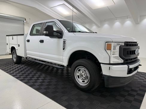 Used 2022 Ford F250 XL w/ Power Equipment Group image 1