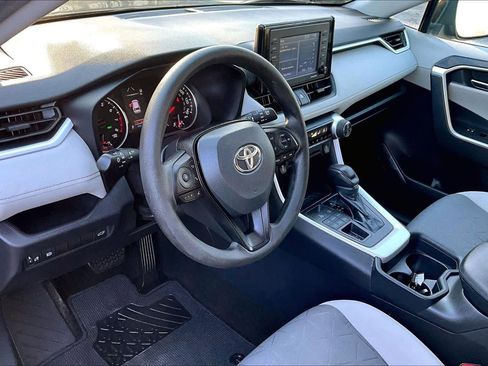 Used 2020 Toyota RAV4 XLE w/ Convenience Package AWD/4WD image 17