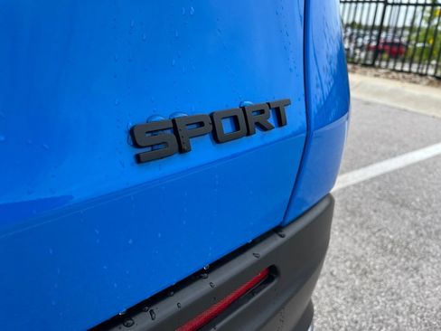Certified 2026 Honda HR-V Sport image 9