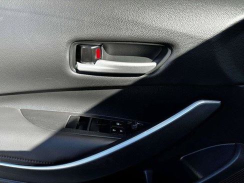 Used 2023 Toyota Corolla SE FWD image 18