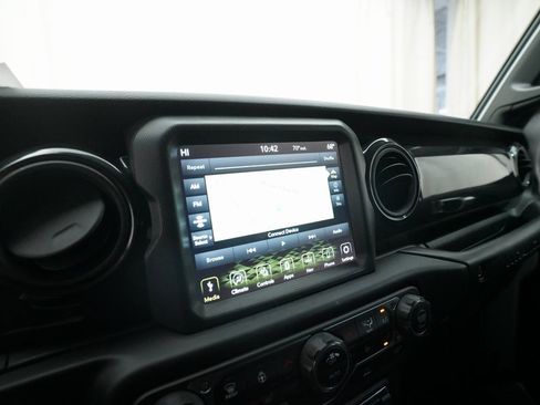 Used 2023 Jeep Wrangler Sport image 6