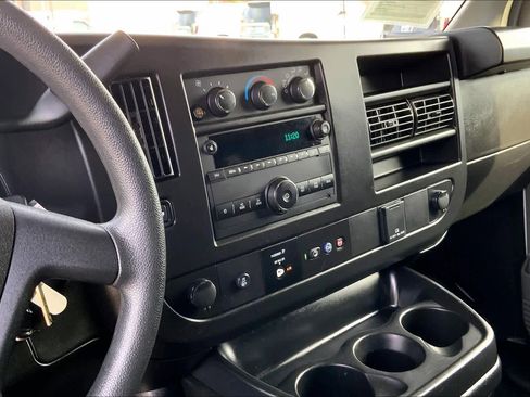 Used 2023 Chevrolet Express 2500 w/ Driver Convenience Package image 5