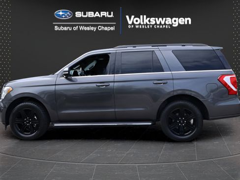 Used 2020 Ford Expedition XLT w/ Equipment Group 202A RWD image 5