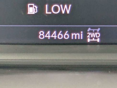 Used 2021 GMC Sierra 1500 SLT image 28