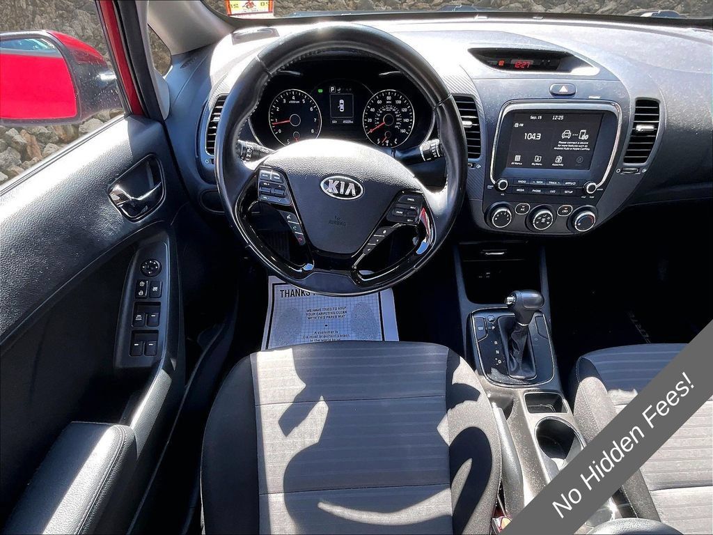 Used 2018 Kia Forte S FWD image 5