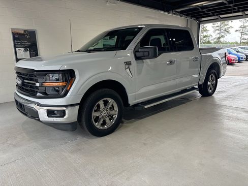 Used 2025 Ford F150 XLT w/ Equipment Group 301A Standard RWD image 1