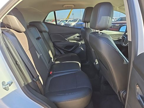 Used 2022 Buick Encore Preferred w/ Safety Package II image 20