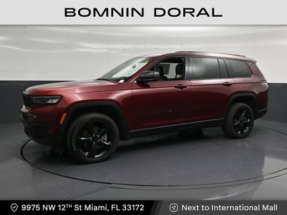 Used 2023 Jeep Grand Cherokee L Laredo