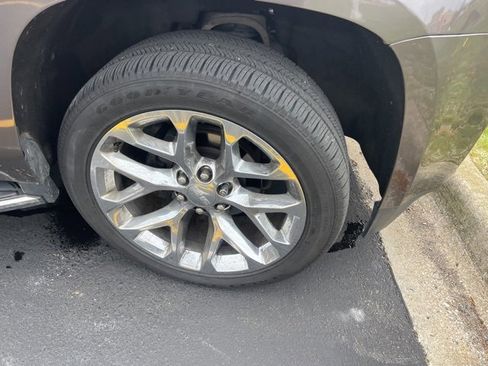 Used 2020 GMC Yukon XL Denali w/ Open Road Package image 4