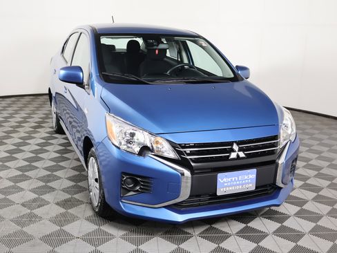 Used 2024 Mitsubishi Mirage G4 ES image 3