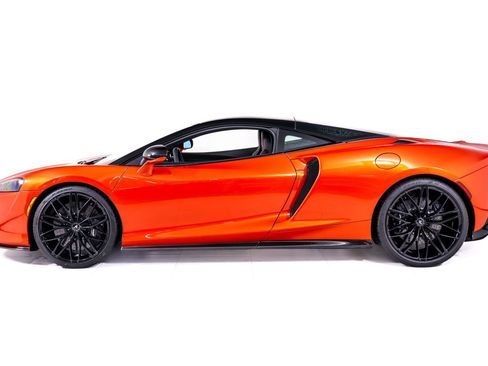 New 2026 McLaren GTS RWD image 3