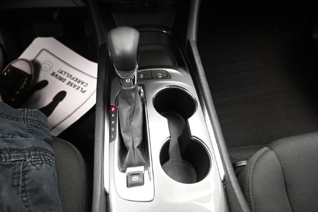 Used 2025 Chevrolet Malibu LT FWD image 11
