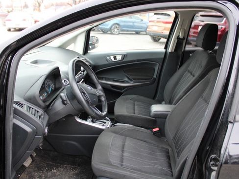 Used 2018 Ford EcoSport SE image 10