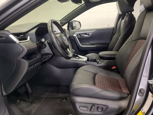 Used 2023 Toyota RAV4 XSE w/ Weather Package AWD/4WD image 25