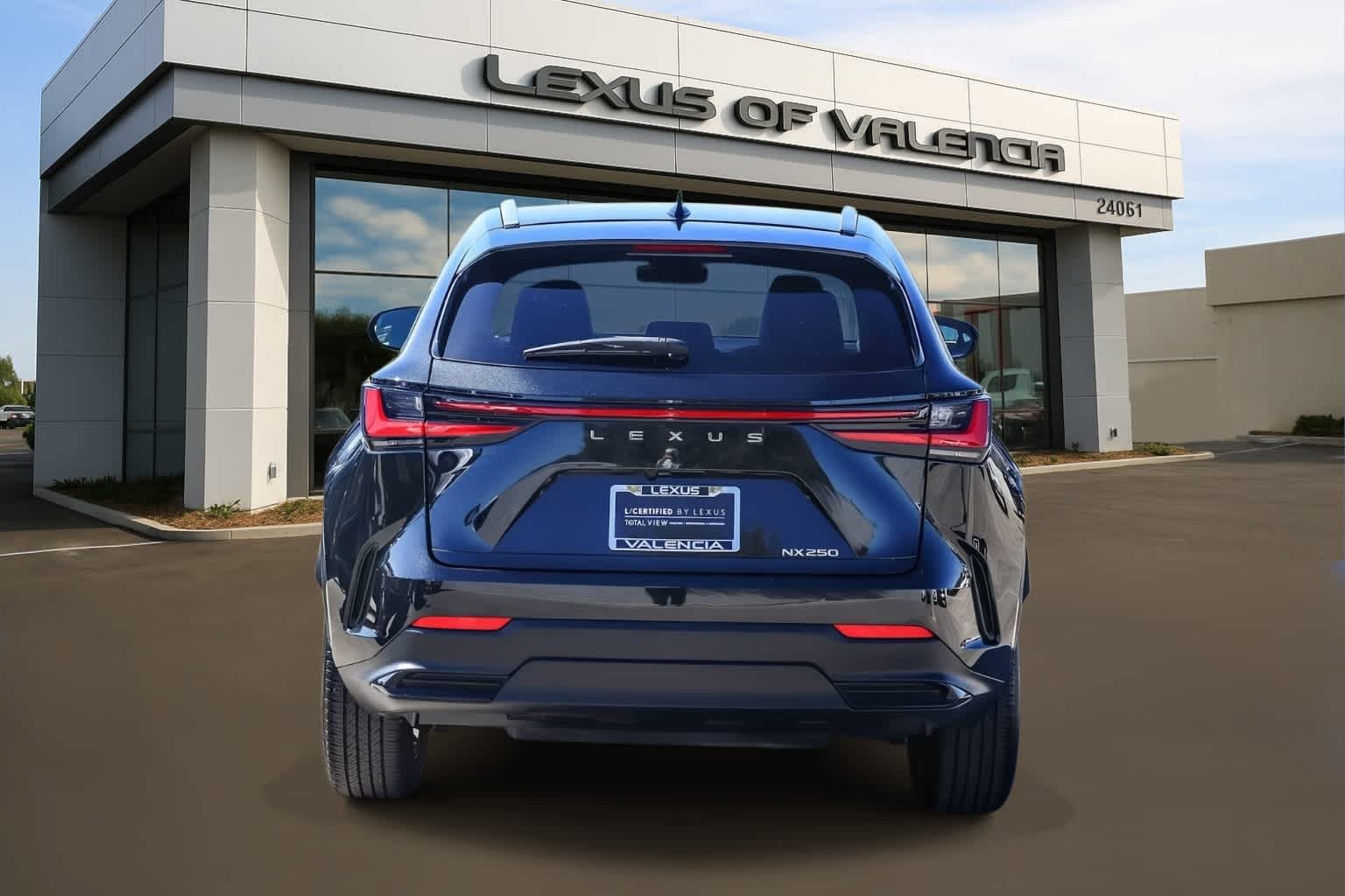 Certified 2024 Lexus NX 250 FWD image 3