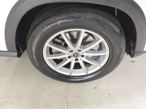 Used 2024 Mercedes-Benz GLE 350 4MATIC image 9