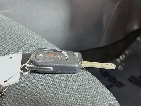 Used 2025 Toyota RAV4 LE FWD image 36