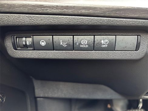 Used 2025 Nissan Ariya FWD image 19