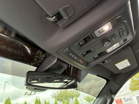 Used 2021 Chevrolet Tahoe LT RWD image 38