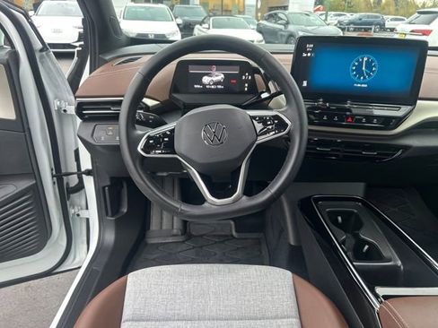 Used 2023 Volkswagen ID.4 Pro image 19