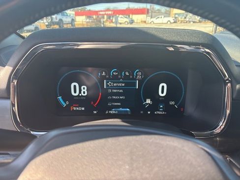 Certified 2022 Ford F150 Lariat w/ Equipment Group 502A High image 17