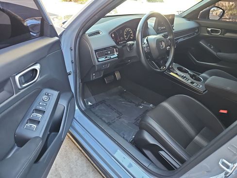 Used 2024 Honda Civic Sport image 10