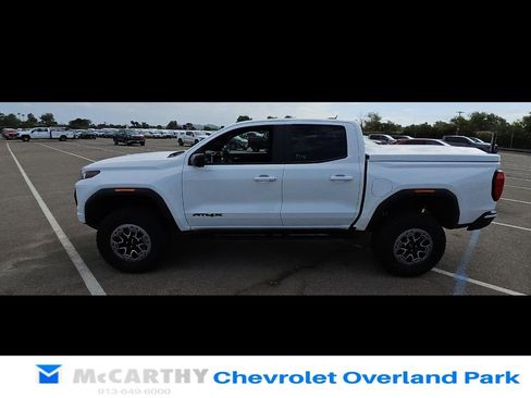 Used 2023 GMC Canyon AT4X w/ Edition 1 AWD/4WD image 7