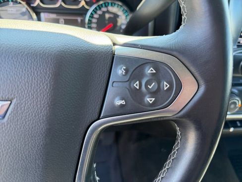 Used 2017 Chevrolet Silverado 1500 LT AWD/4WD image 16