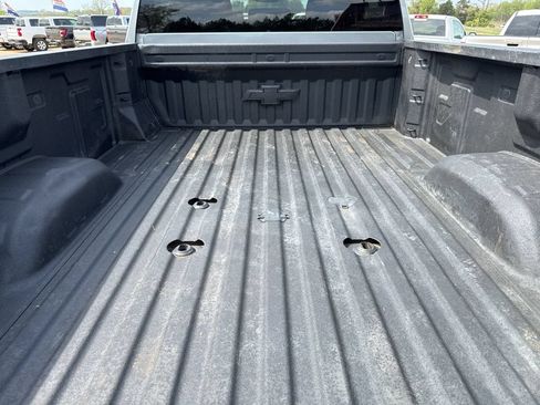 Used 2025 Chevrolet Silverado 2500 LT AWD/4WD image 6