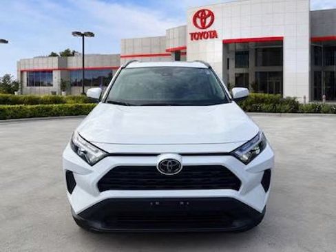 Used 2024 Toyota RAV4 XLE w/ Convenience Package AWD/4WD image 2