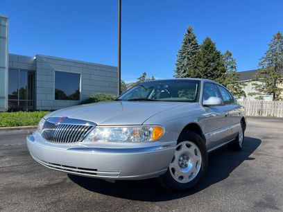 Used 2000 Lincoln Continental