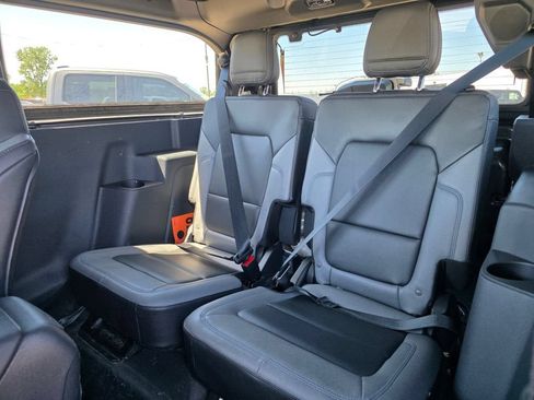 Used 2022 Ford Bronco Black Diamond AWD/4WD image 18