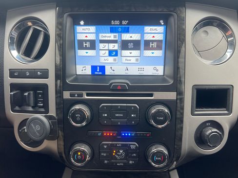 Used 2016 Ford Expedition EL Limited image 18