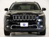 Used 2018 Jeep Cherokee Limited w/ Technology Group image 2