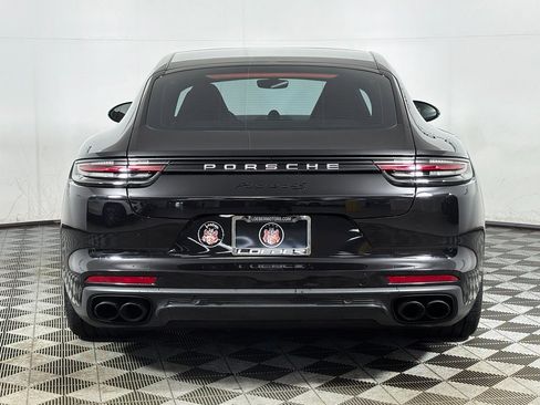 Used 2018 Porsche Panamera 4S image 6