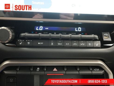 New 2026 Toyota Tundra Limited AWD/4WD image 15