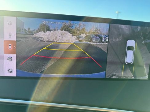 Used 2026 Genesis GV70 2.5T Advanced image 12